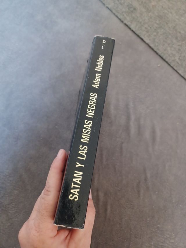 Satan y las misas negras de Adam Nebles