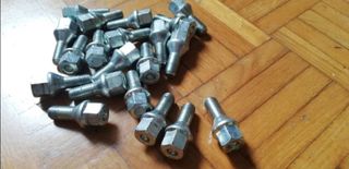 Llantas de coche a estrenar