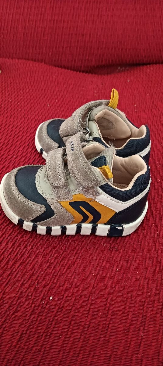 Zapatillas bebe Geox
