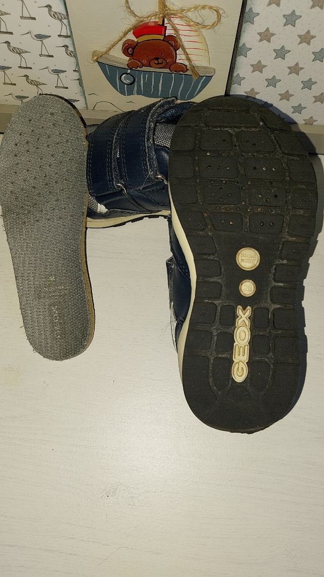 Geox niño talla 26