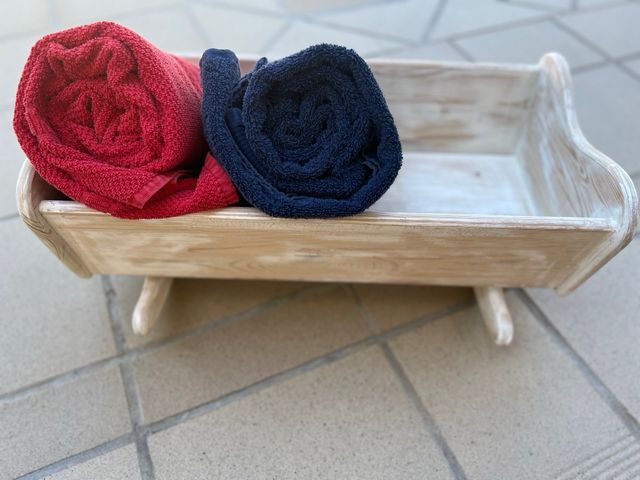 CUNA MADERA. PARA BAÑO O JUGAR