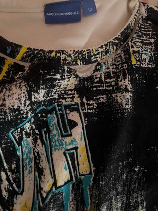Camiseta de niña de Adolfo Domínguez