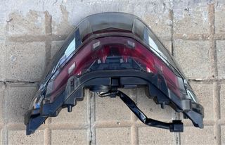 Piloto trasero Honda Forza 350