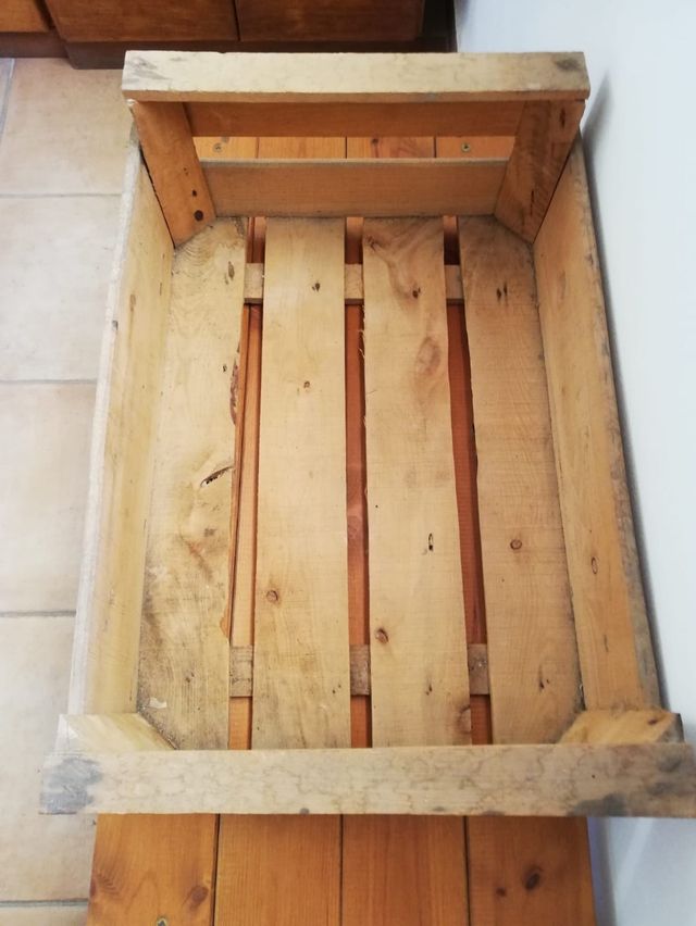 Vendo Bonita Caja de Madera Vintage años 70