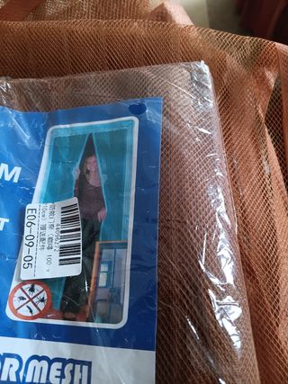 Mosquitera magnética para puerta