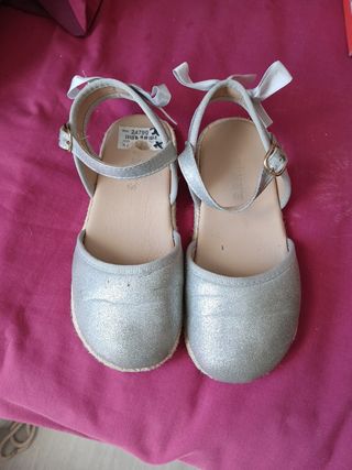 Zapatos niña destalonado
