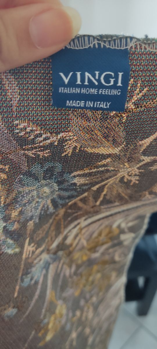 Tovaglietta tipo arazzo