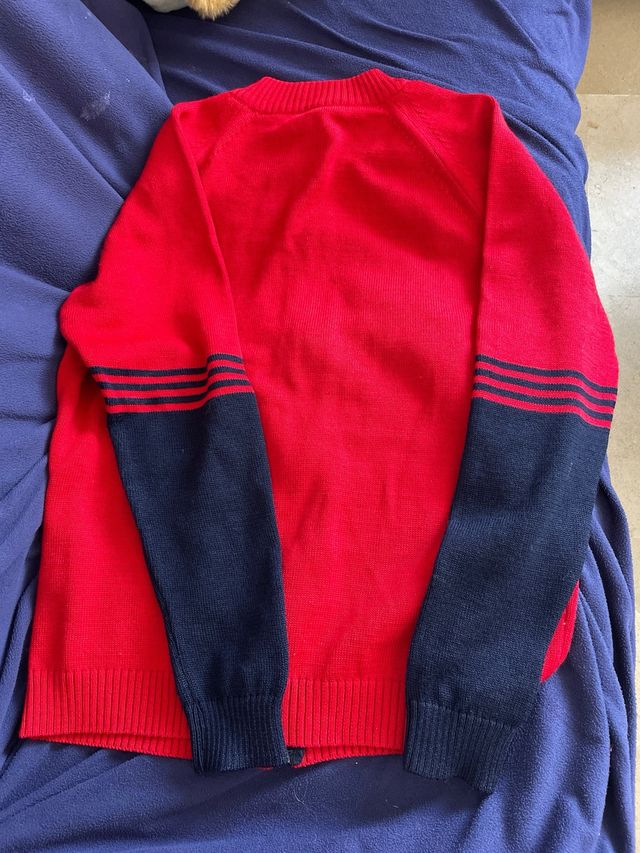 Uniforme Colegio Arenas