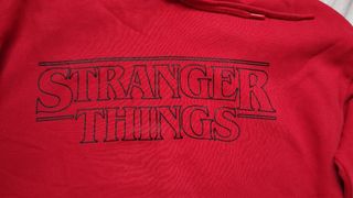 sudadera stranger things