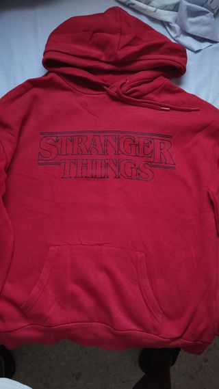 sudadera stranger things