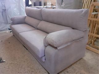 SOFÁS 2 Y 3 PLAZAS NUEVOS // desde 200€