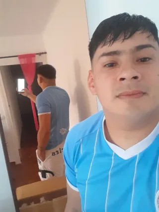 Busco cualquier empleo urgente...