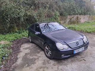 Mercedes-Benz Clase C 2003
