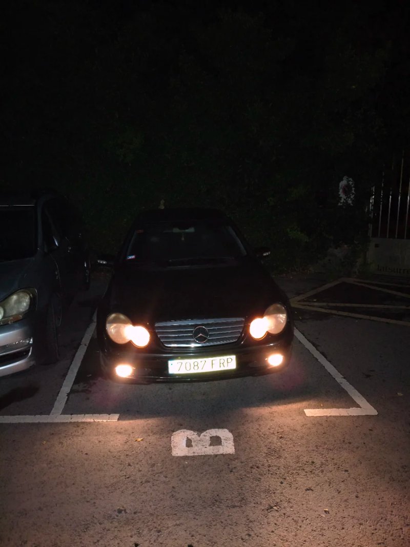 Mercedes-Benz Clase C 2003 - foto 1