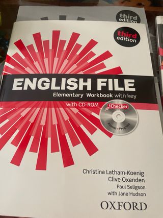 Libro inglés, escuela de idiomas