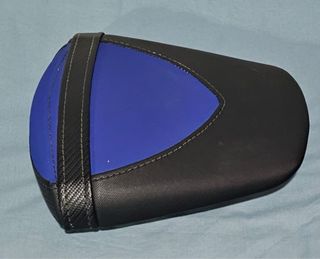 Asiento Suzuki GSXR 600/750 L1 /2011+ Regalo