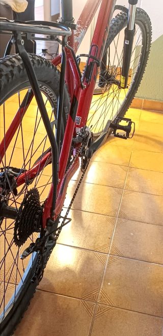 Bicicleta de montaña Kross Level 1.0