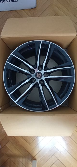 Llantas originales león Cupra 5f.