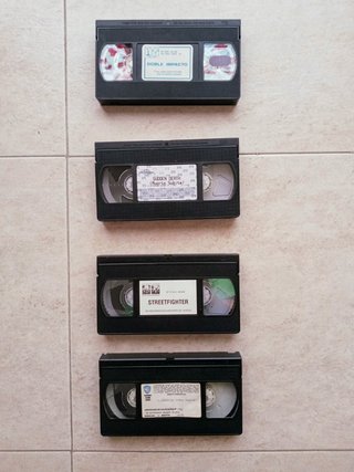 4 películas VHS Jean Claude Van Damme