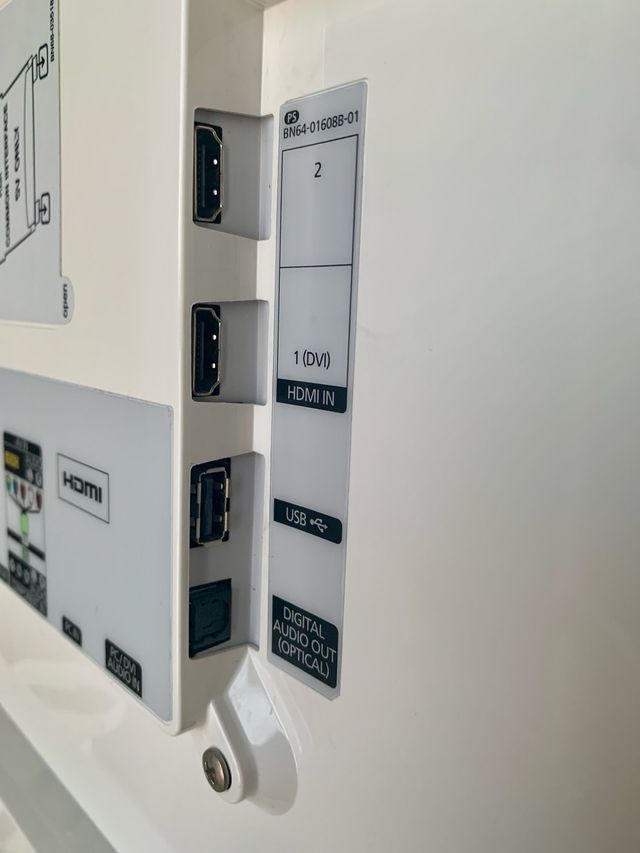 UE22D5010 TV 55.9 cm (22") Full HD White