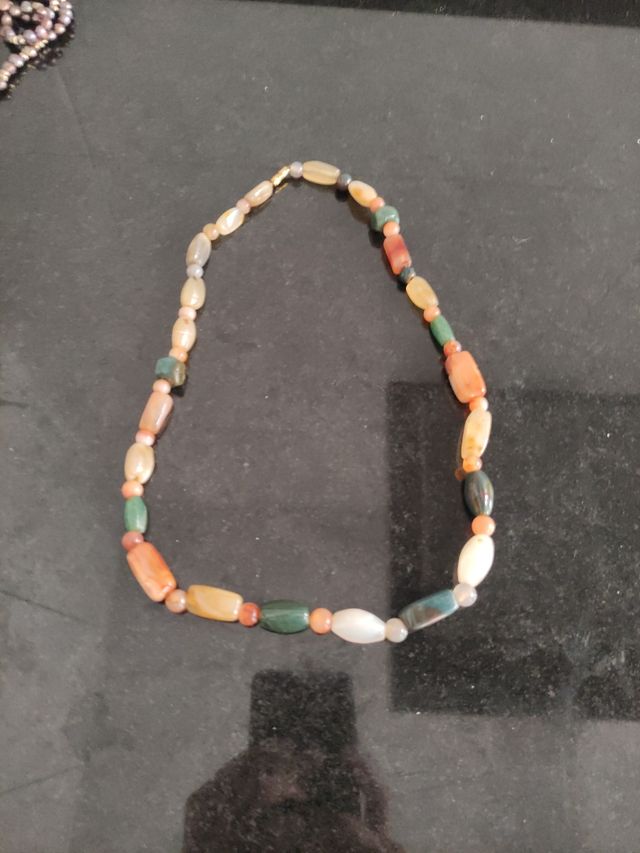 Collar de piedras