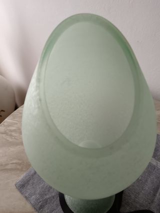 Lampada in vetro satinato retro usata