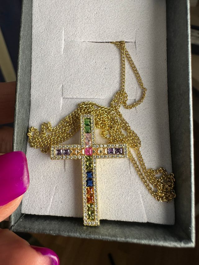 Collanina in dorato con pietre multicolor