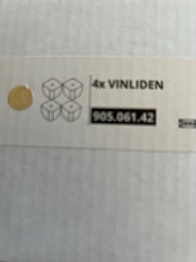 Patas de mesa o estanteria