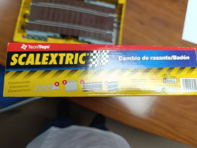 Cambio de rasante Scalextric completo.