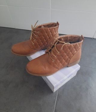 Botines camel