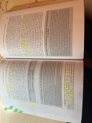 Libro de elementos basucos de economia