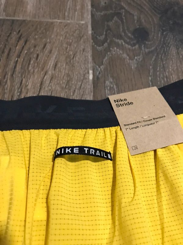 Pantalon Nike Trail mens running shorts Talla S