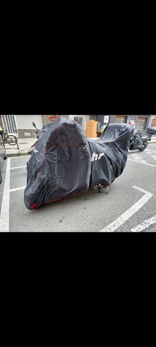 Aprilia atlantic 250