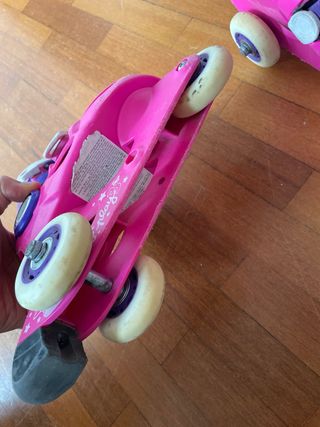 Patines Oxelo   2 Sets de protecciones Oxelo 2XS.