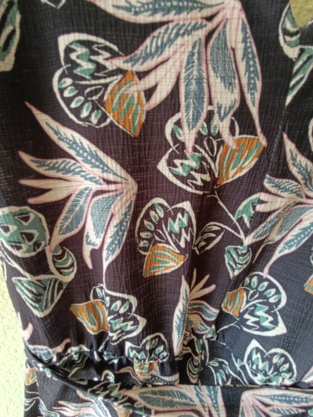 Mono floreado de Sfera