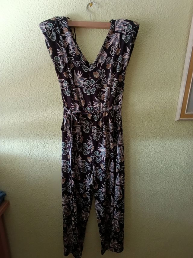 Mono floreado de Sfera