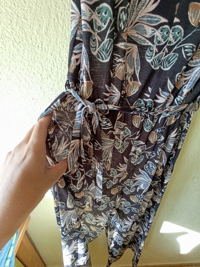 Mono floreado de Sfera