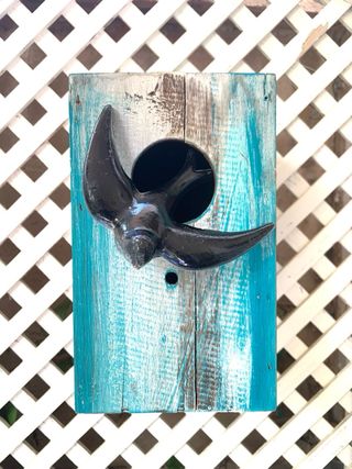 CAJA NIDO ANTIGUA DE MADERA