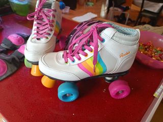 Patines arcoiris y blanco Rookie Rollers