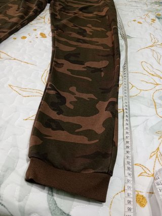 Pantalón de camuflaje