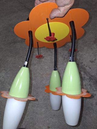 Lámpara dormitorio infantil