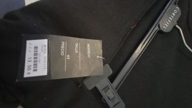 Falda de paño talla 44 nueva sin estrenar