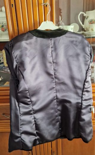 Chaqueta tipo chanel