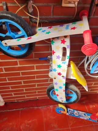 Bicicleta sin pedales madera