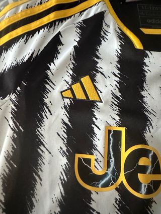 Camisola Juventos Oficial