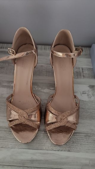 Zapatos de fiesta o baile