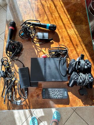 Playstation 2 + 4 giochi