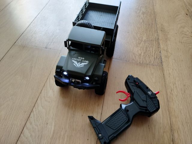 Camião Militar R/C 6X6 (Telecomandado)