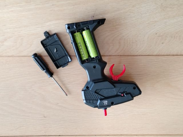 Camião Militar R/C 6X6 (Telecomandado)