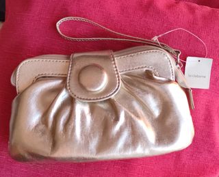 Bolso de mano dorado Liz Claiborne
